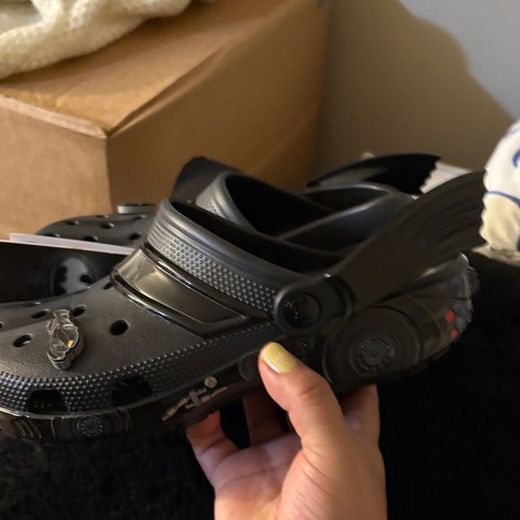 CROCS Batman Women's Slippers - Black and Yellow - Picture 3 of 4